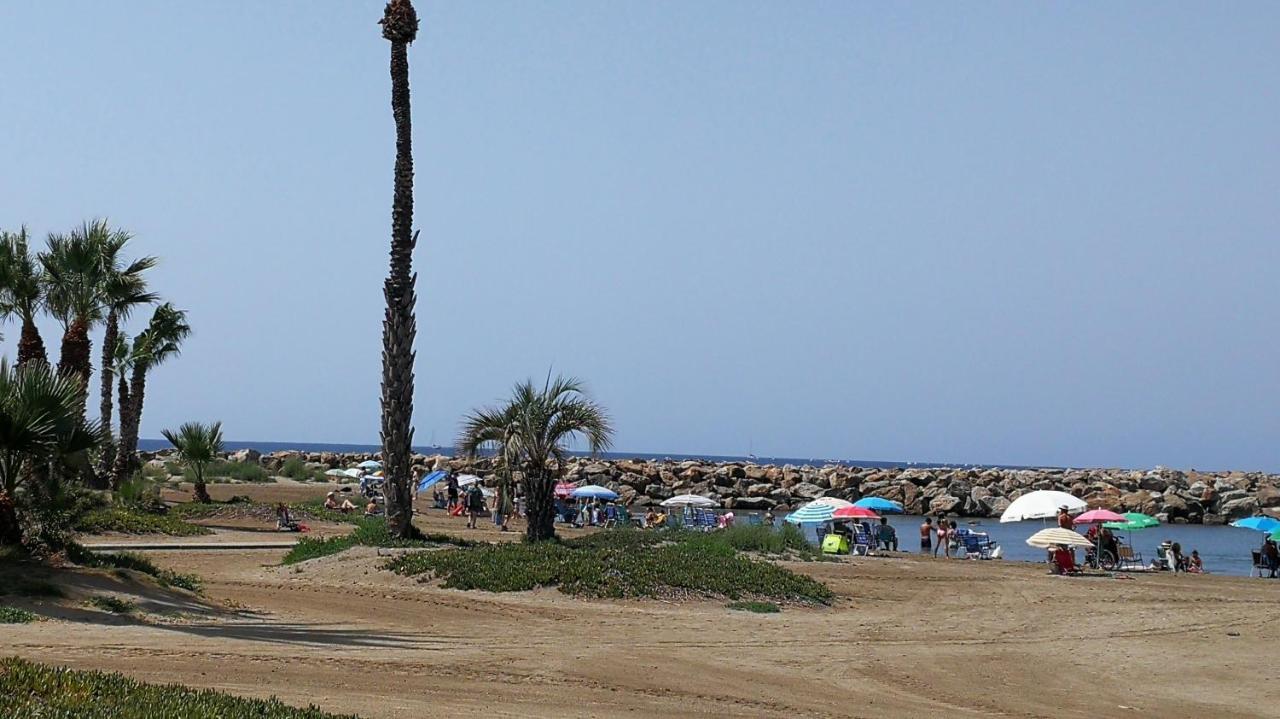 La Colonia Playa Apartment Aguilas Luaran gambar