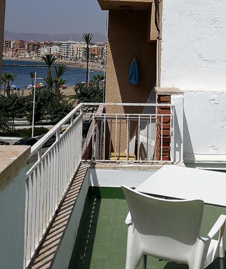 La Colonia Playa Apartment Aguilas Luaran gambar